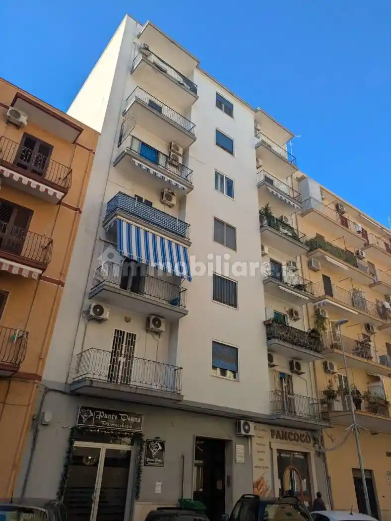 Appartamento in vendita a Taranto