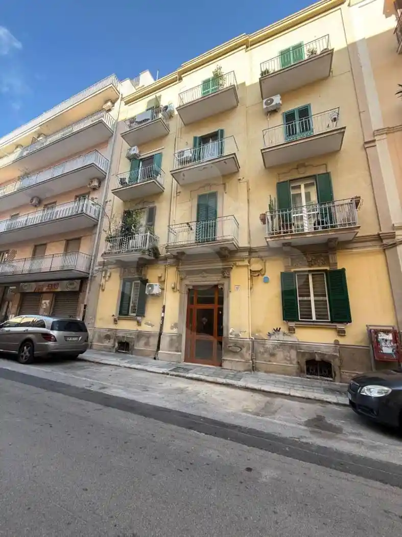 Appartamento in vendita a Bari