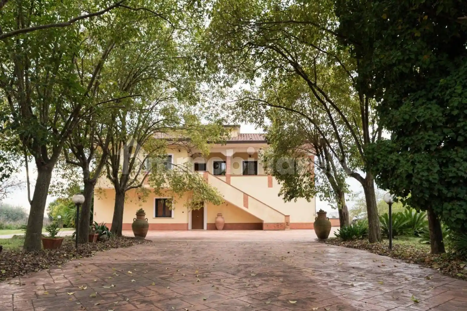Villa in vendita a Cisterna di Latina