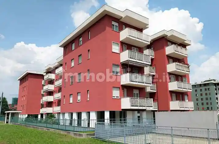 Appartamento in vendita a Garbagnate Milanese