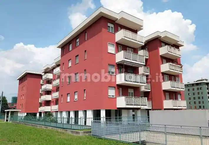 Appartamento in vendita a Garbagnate Milanese