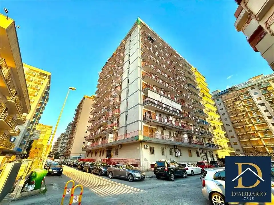 Appartamento in vendita a Taranto