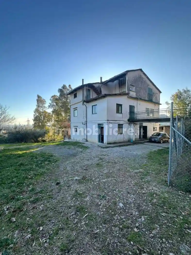 Casa indipendente in vendita a San Cipriano Picentino