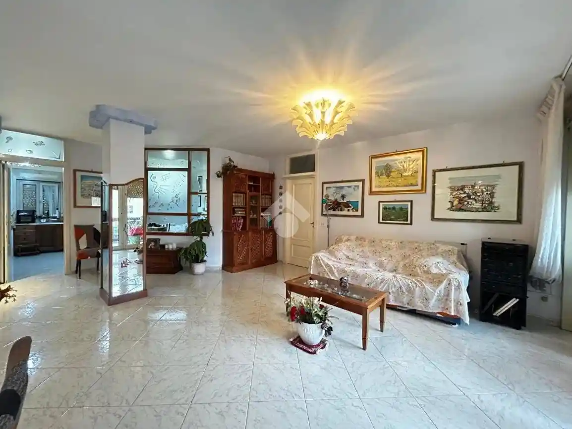 Appartamento in vendita a Palermo