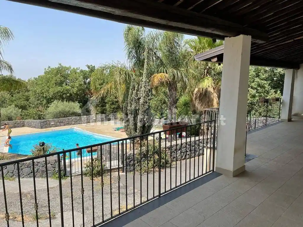 Villa in vendita a Belpasso