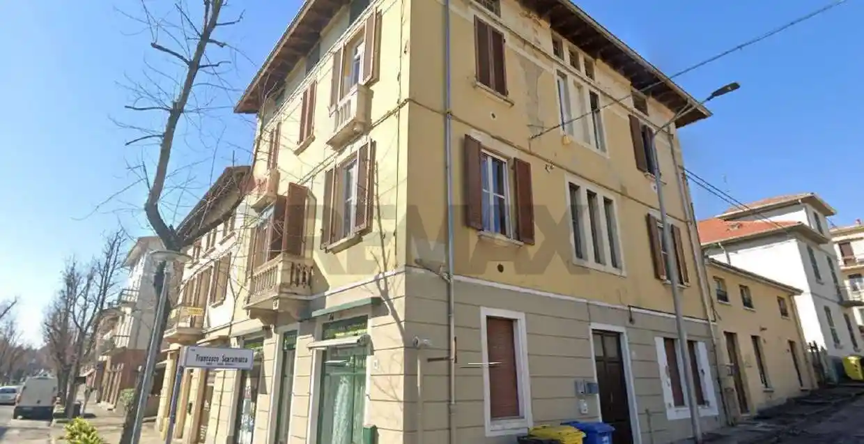 Palazzo - Edificio in vendita a Salsomaggiore Terme