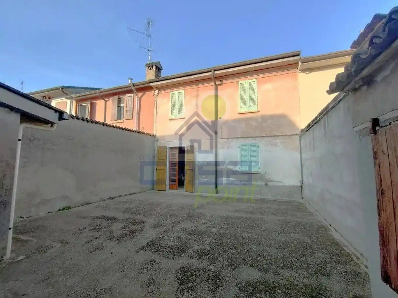 Casa indipendente in vendita a Casalromano