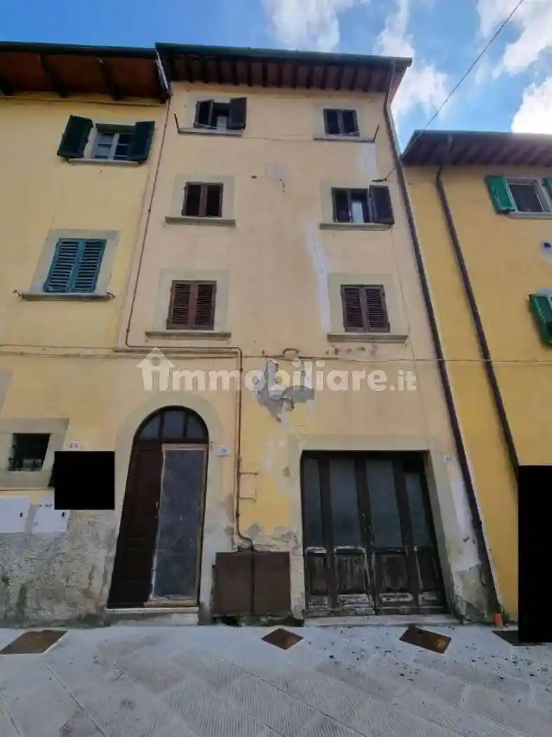 Casa indipendente in vendita a Subbiano