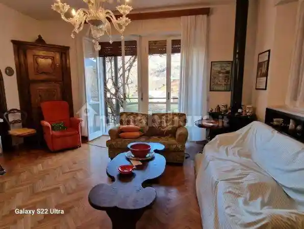 Casa indipendente in vendita a Pievepelago