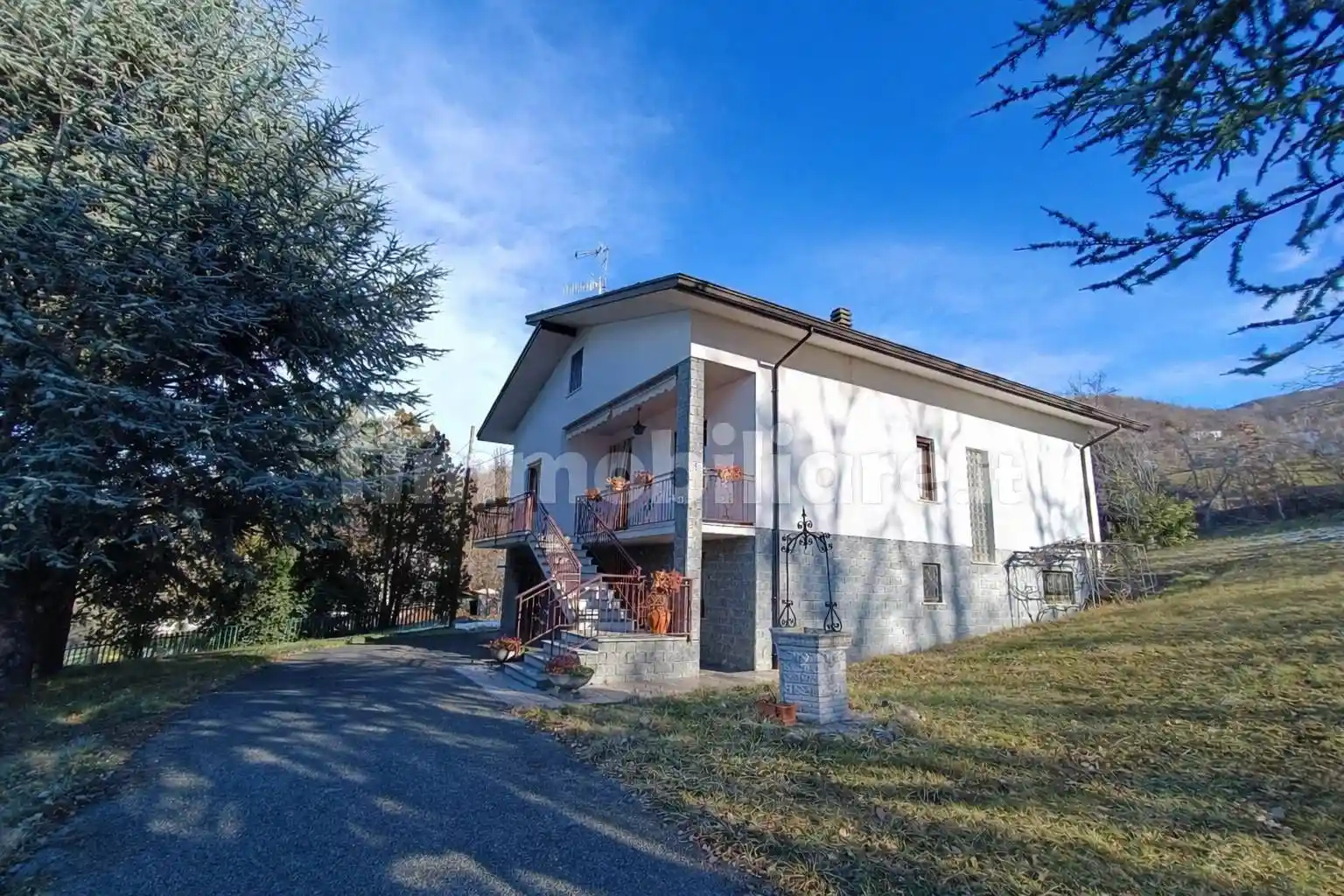 Villa in vendita a Farini