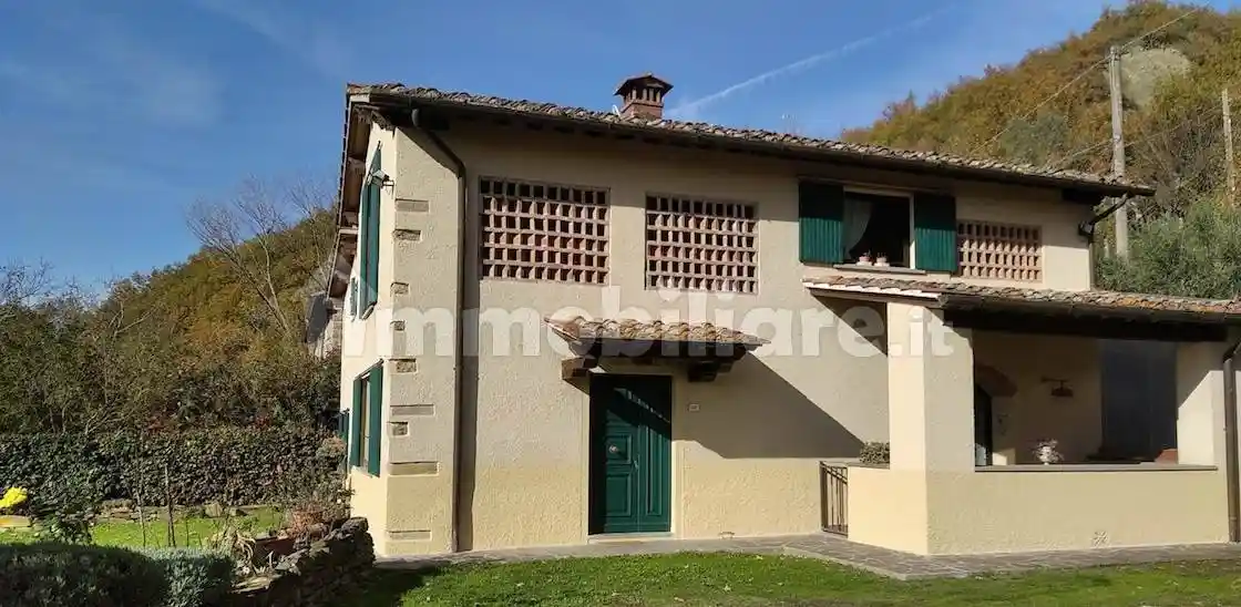 Rustico - Casale in vendita a Vicchio