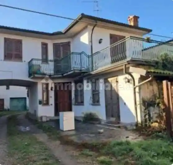 Casa indipendente in vendita a Ottobiano