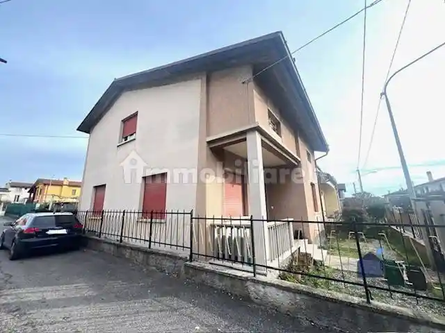 Villa in vendita a Castenedolo