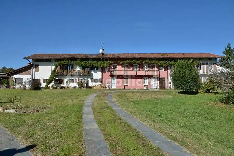 Villa in vendita a Cossato