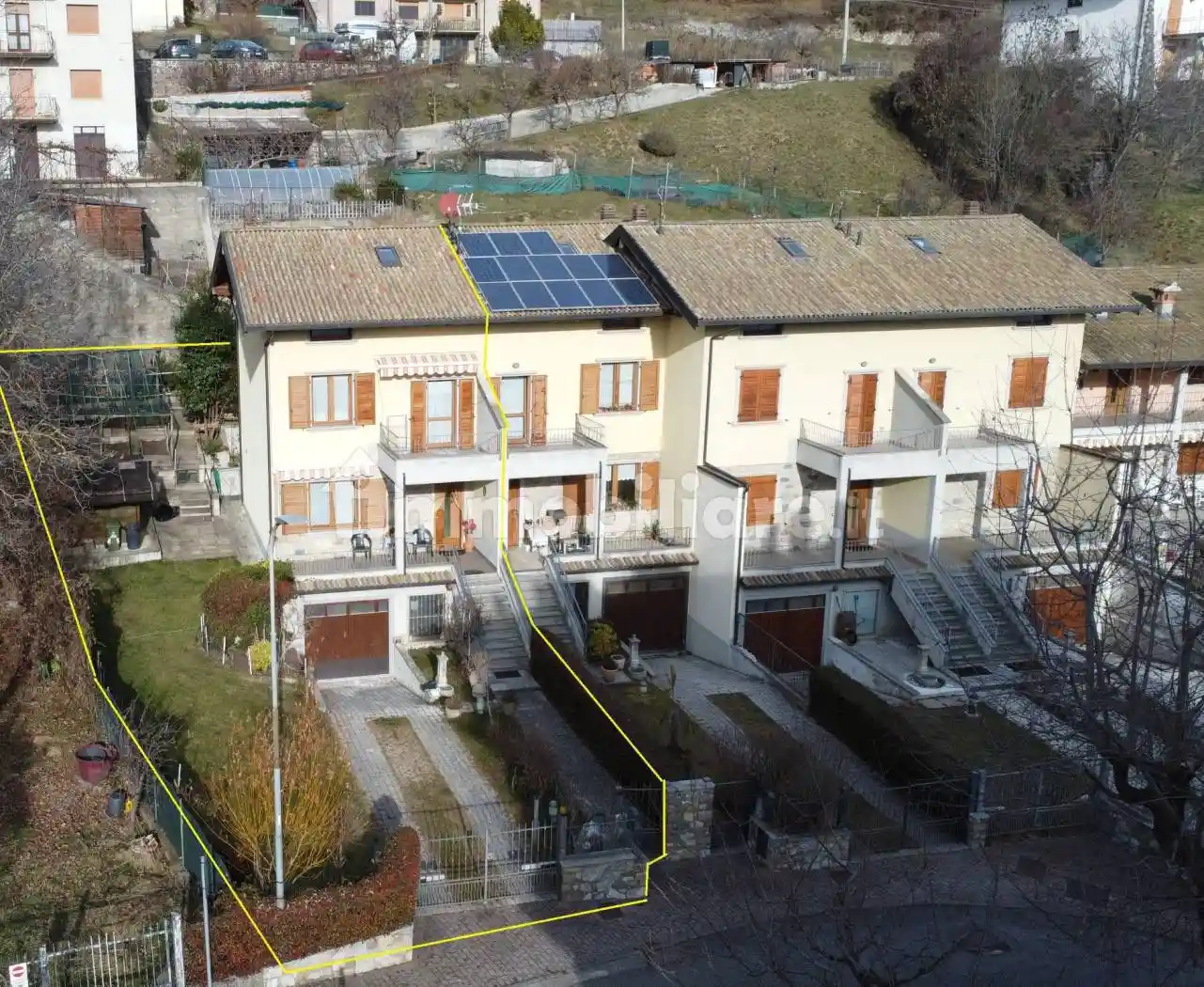 Villetta a schiera in vendita a Ossimo