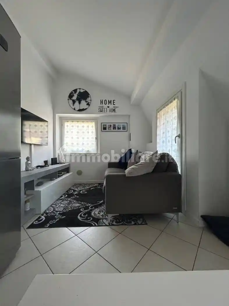 Appartamento in vendita a Taceno