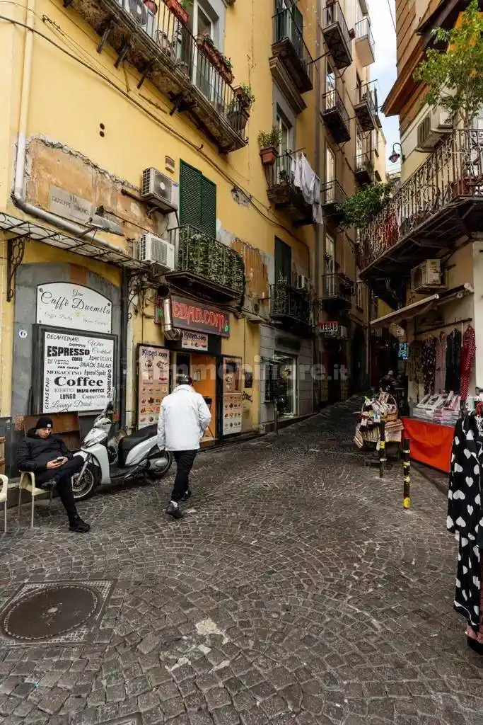 Appartamento in affitto a Napoli