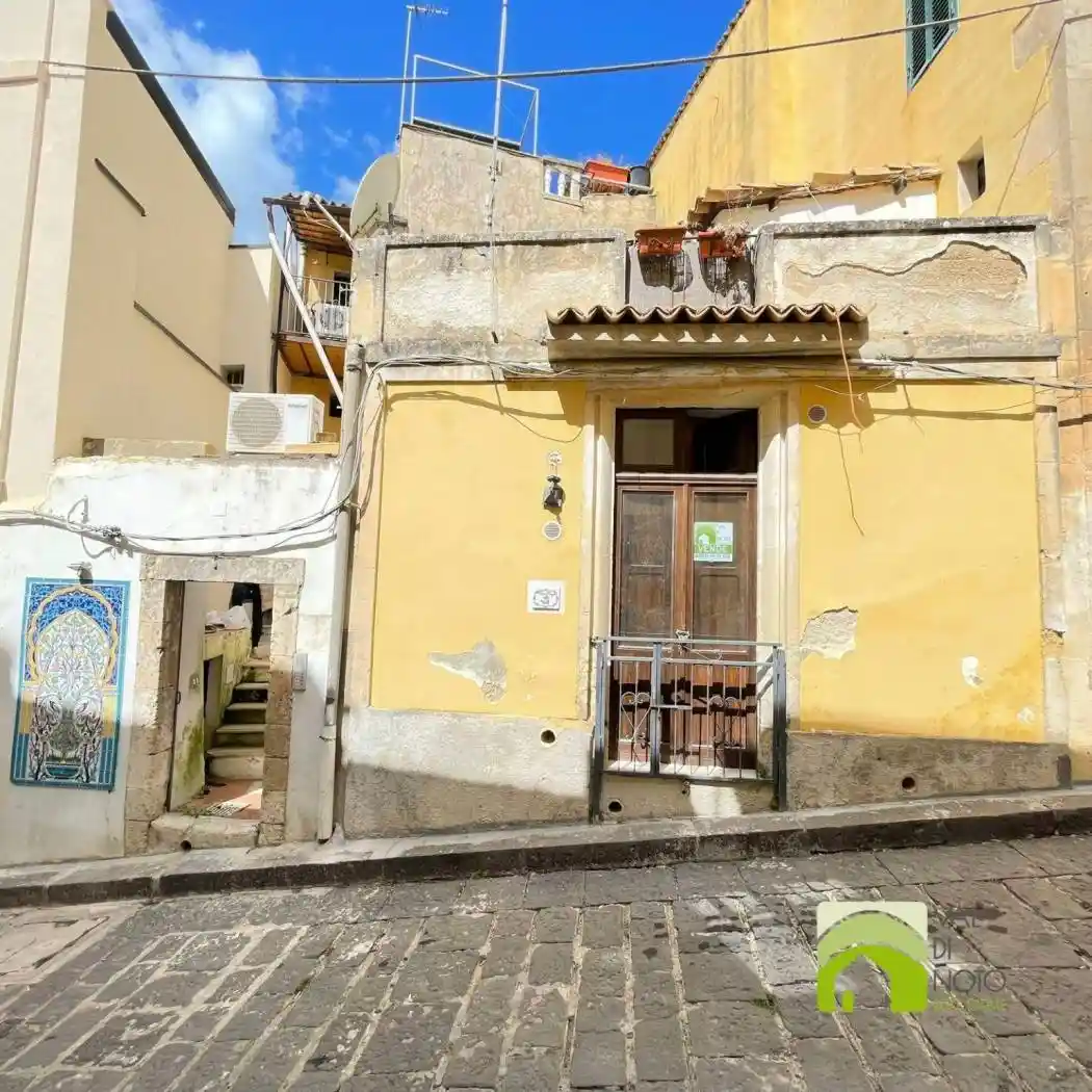 Casa indipendente in vendita a Noto