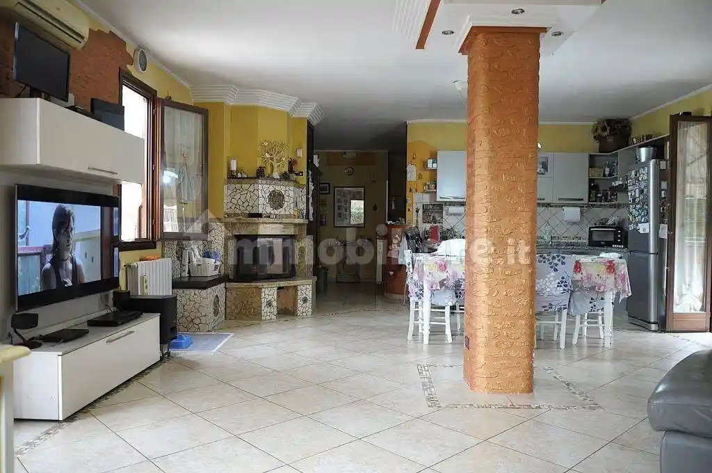 Appartamento in vendita a Colle di Val d'Elsa