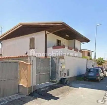 Casa indipendente in vendita a Roma