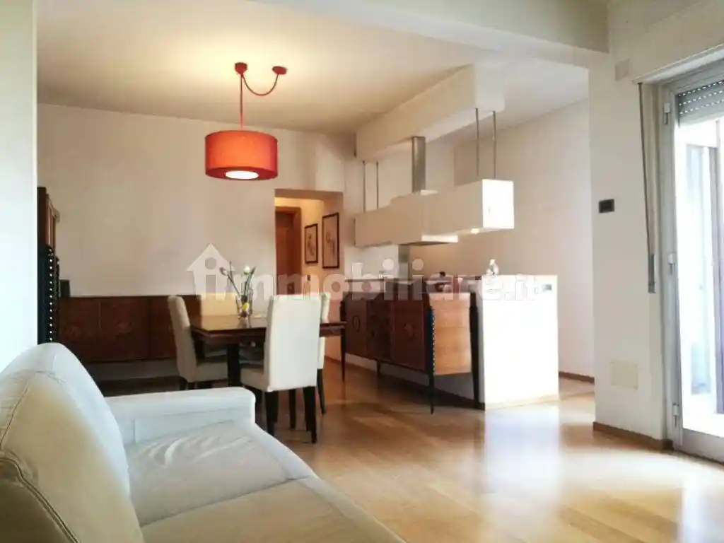 Appartamento in affitto a Palermo