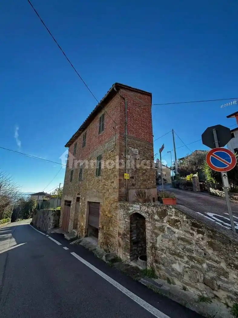 Villa in vendita a Magione