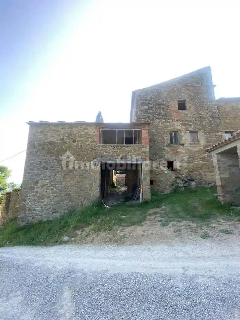 Rustico - Casale in vendita a Passignano sul Trasimeno
