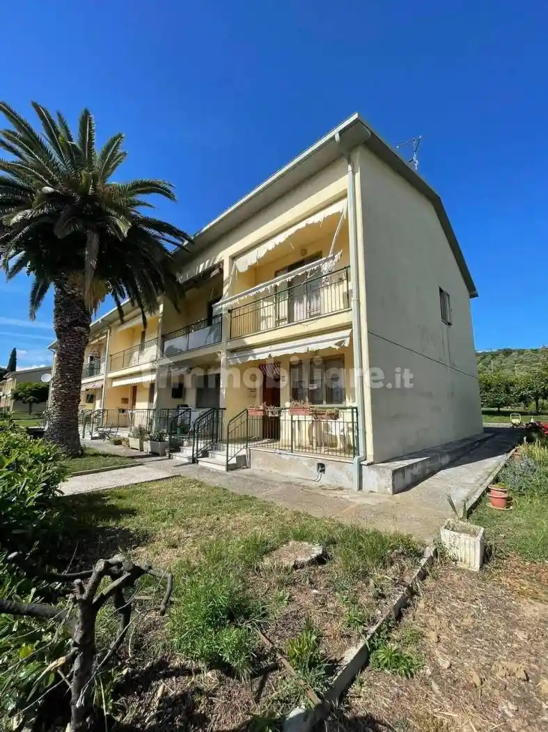 Villa in vendita a Magione