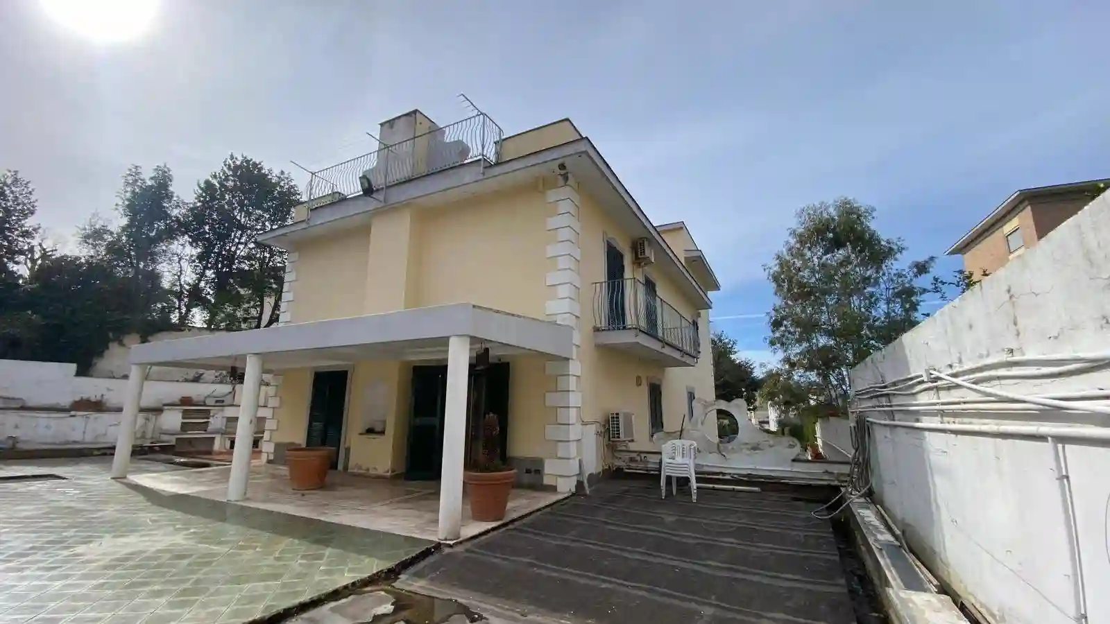 Villa - foto 2