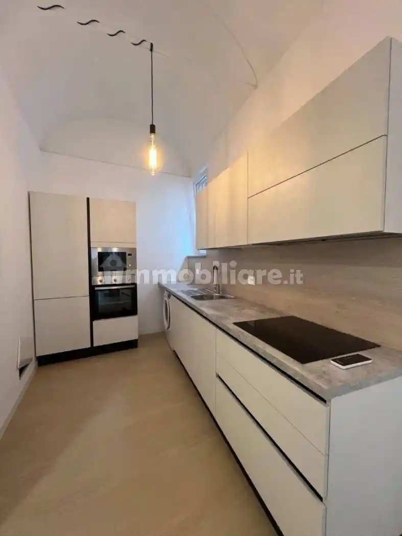 Appartamento in vendita a Piacenza