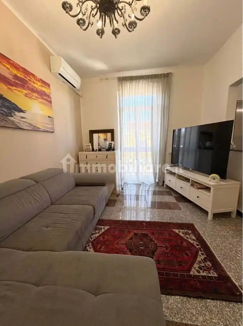 Villa in vendita a Carrara