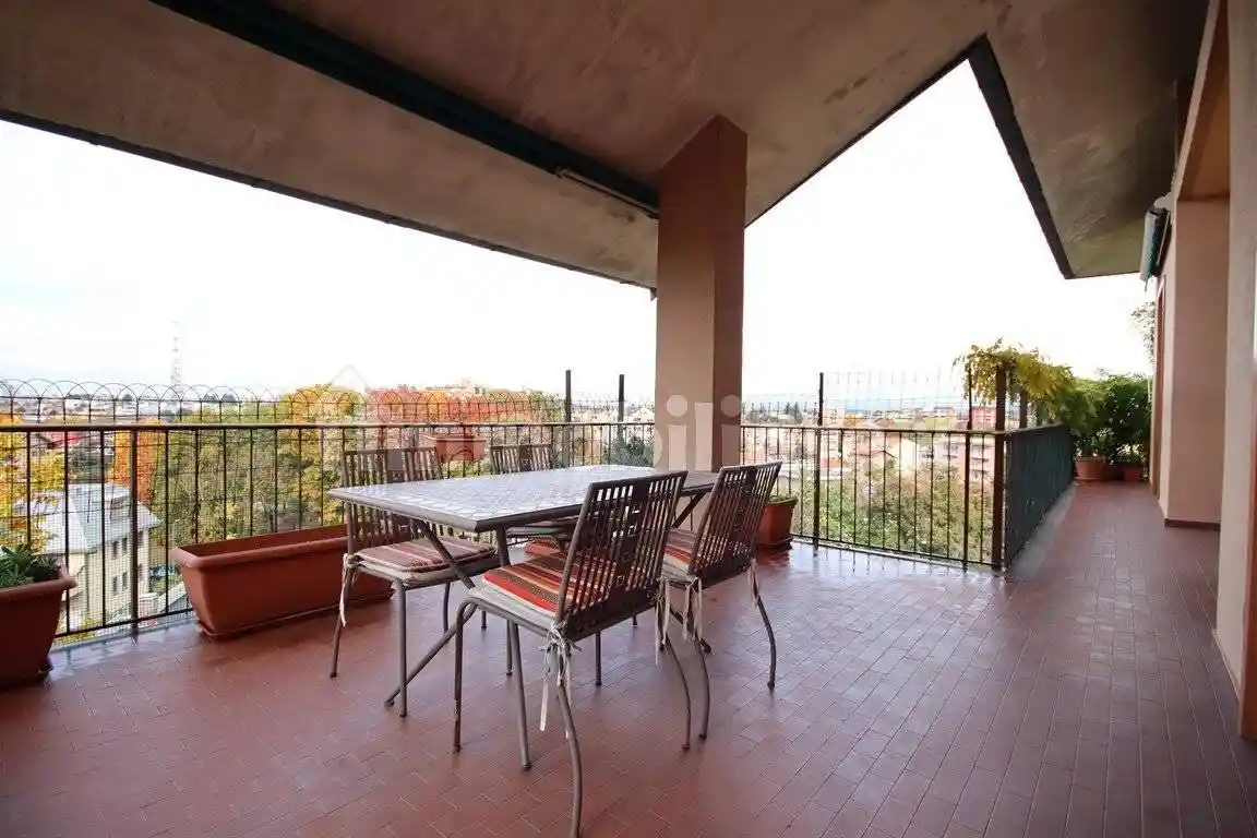 Appartamento in vendita a Monza