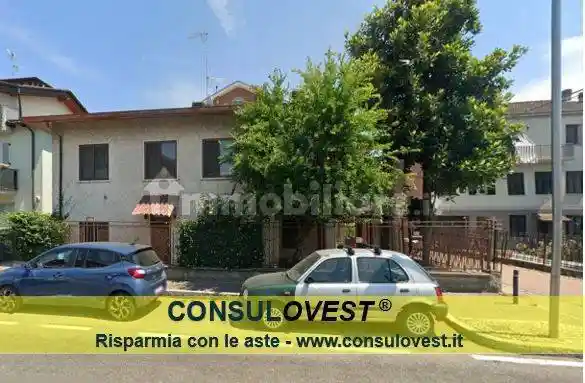 Appartamento in vendita a San Martino Siccomario