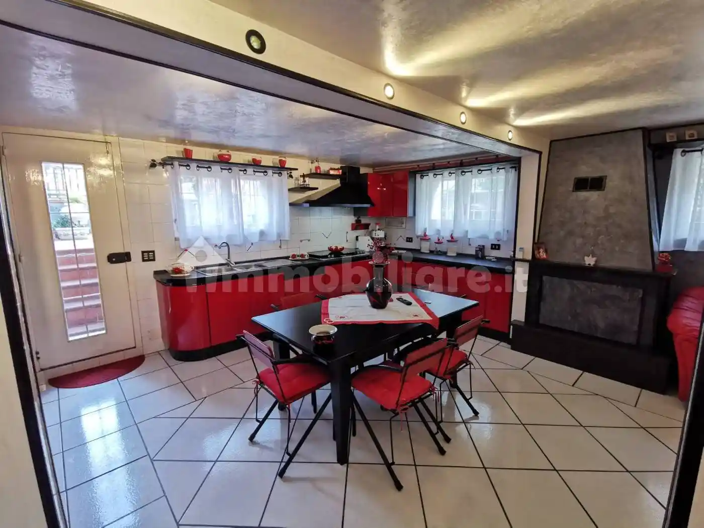 Casa indipendente in vendita a Civitanova Marche