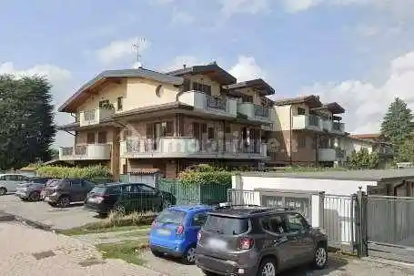 Appartamento in vendita a Seveso