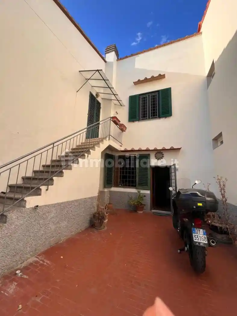 Casa indipendente in vendita a Sesto Fiorentino