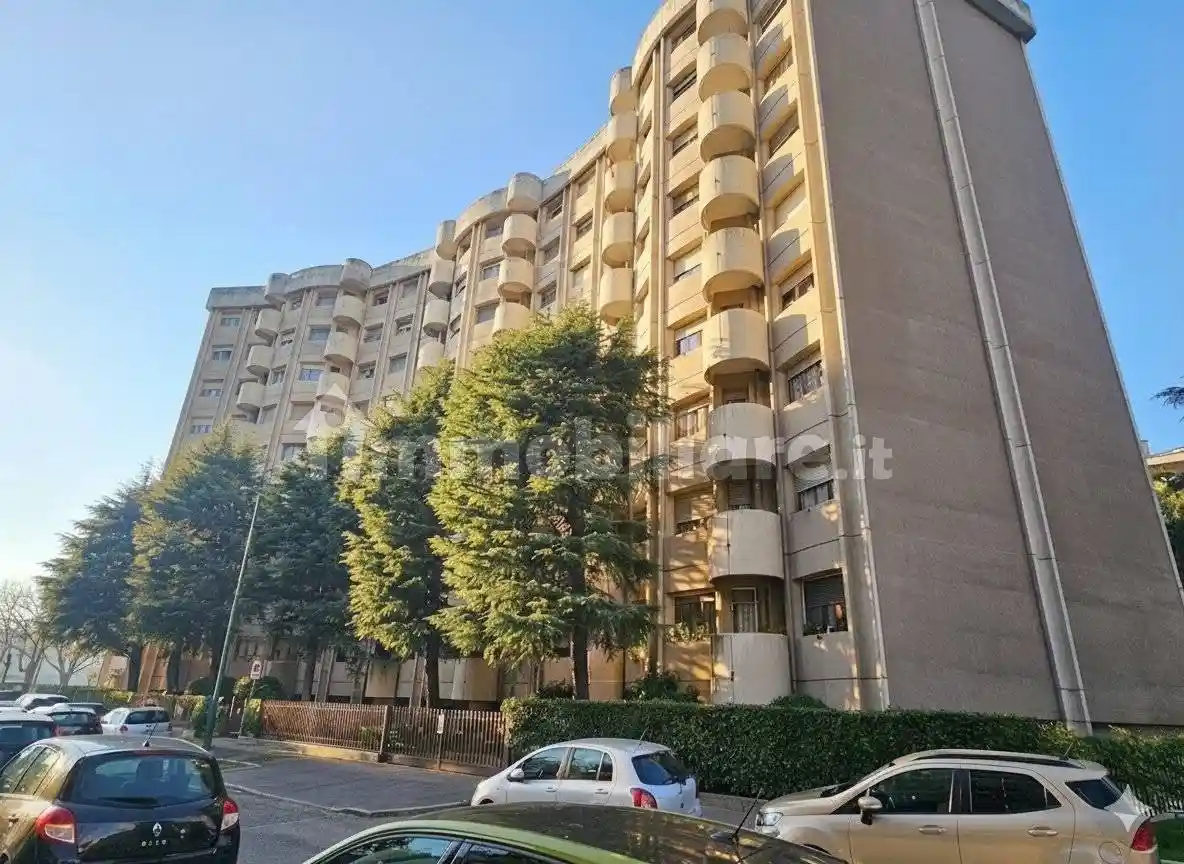 Appartamento in vendita a Corsico