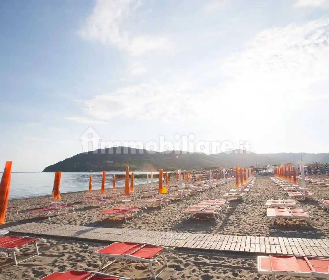 Appartamento in vendita a Ameglia