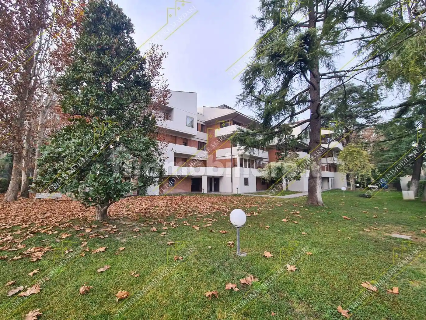 Appartamento in vendita a Modena