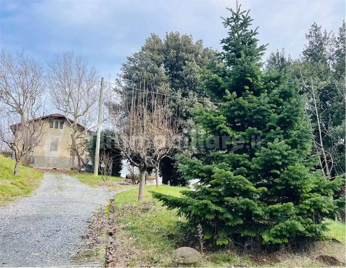 Villa in vendita a Ovada