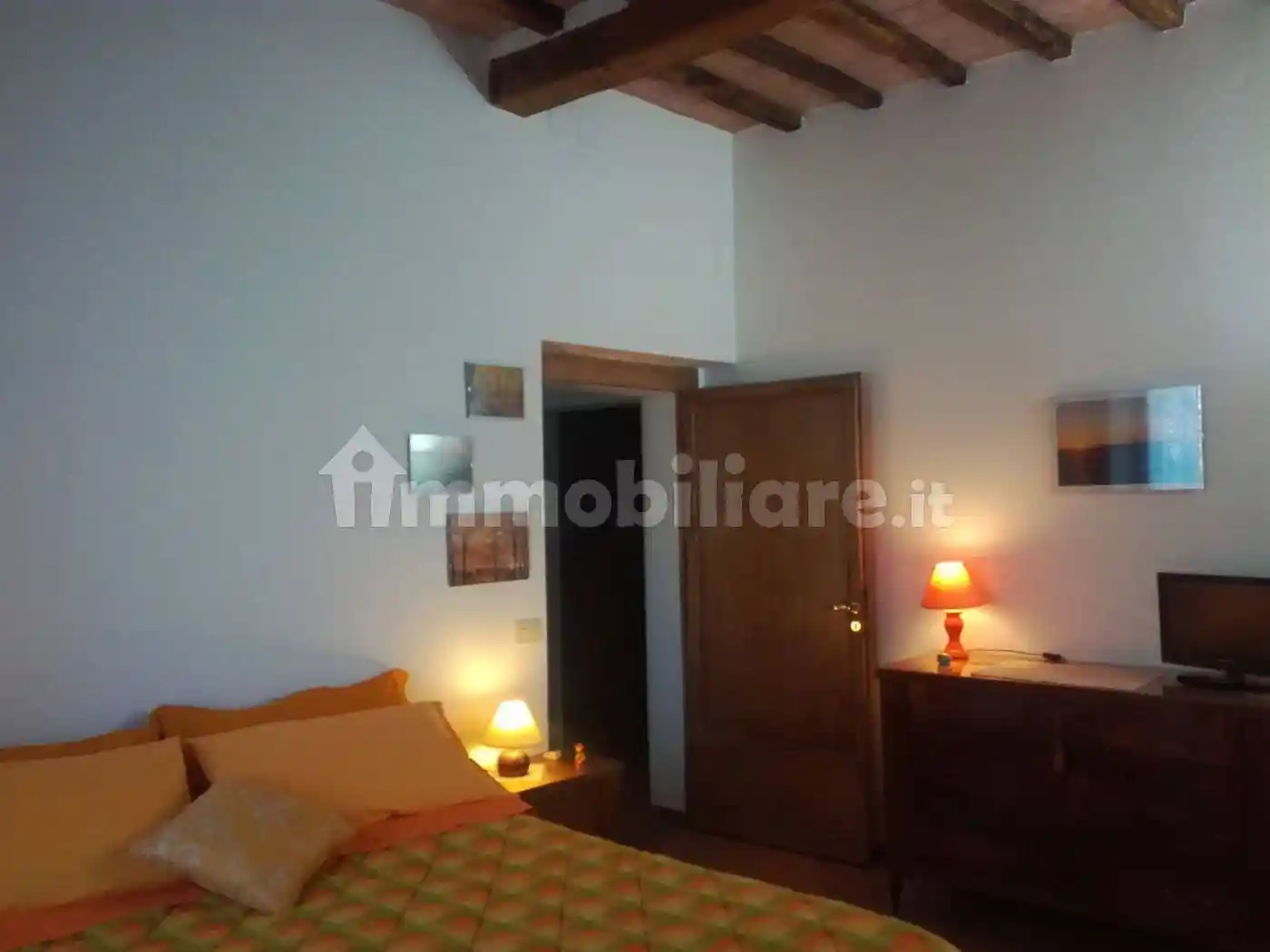 Appartamento in affitto a Todi