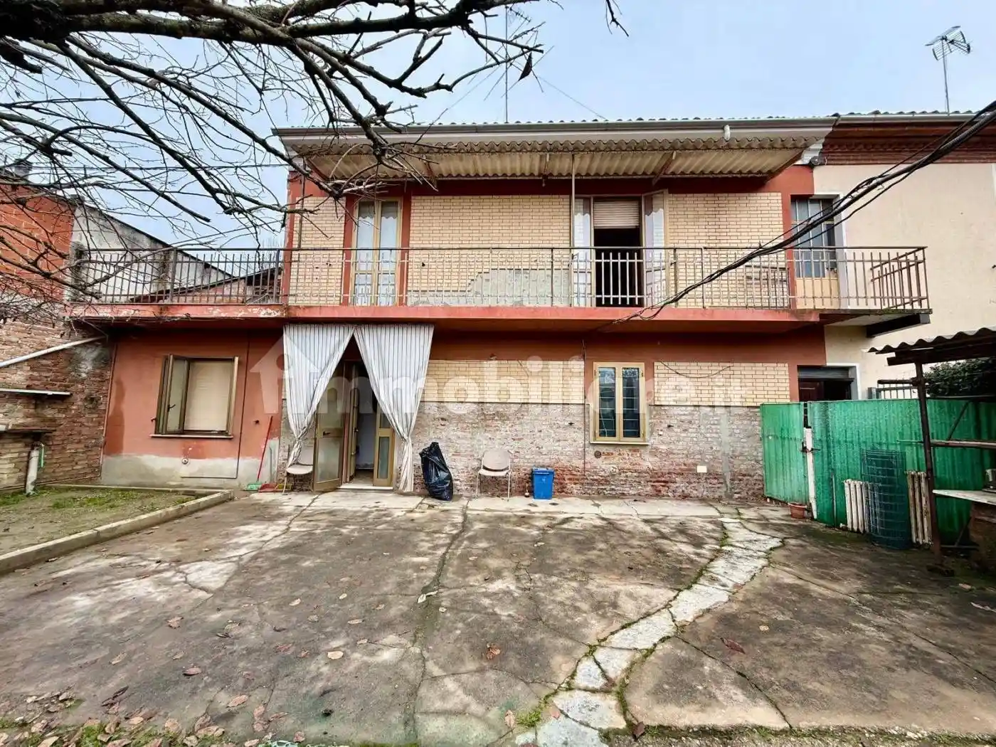 Casa indipendente in vendita a Alessandria