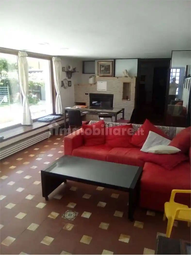 Appartamento in vendita a Carrara