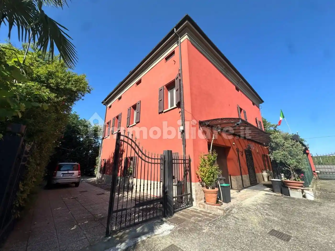 Villa in vendita a Modena