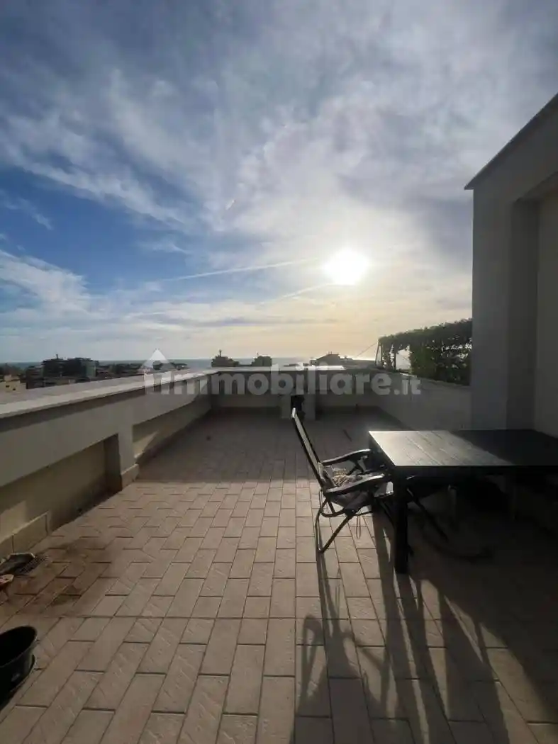 Appartamento in vendita a Ladispoli