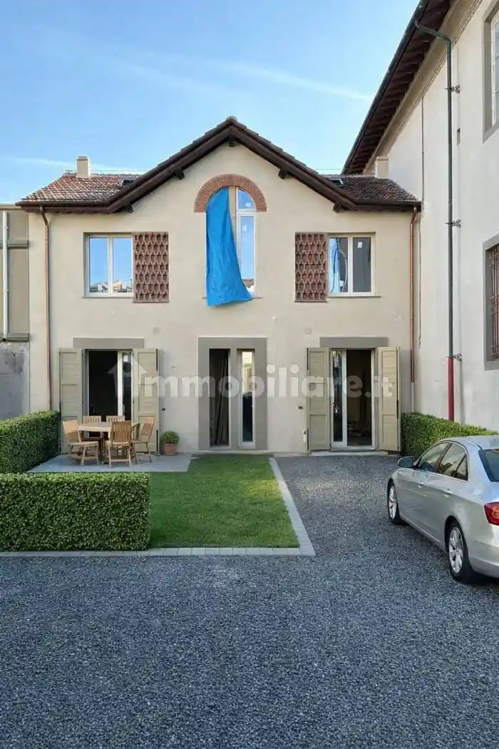 Villa in vendita a Lucca