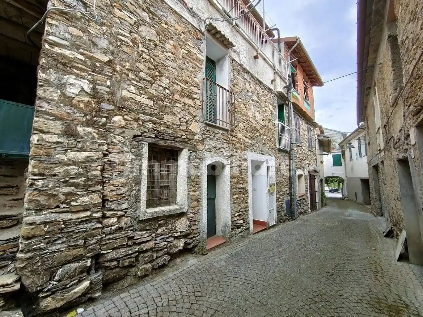 Appartamento in vendita a Cesio