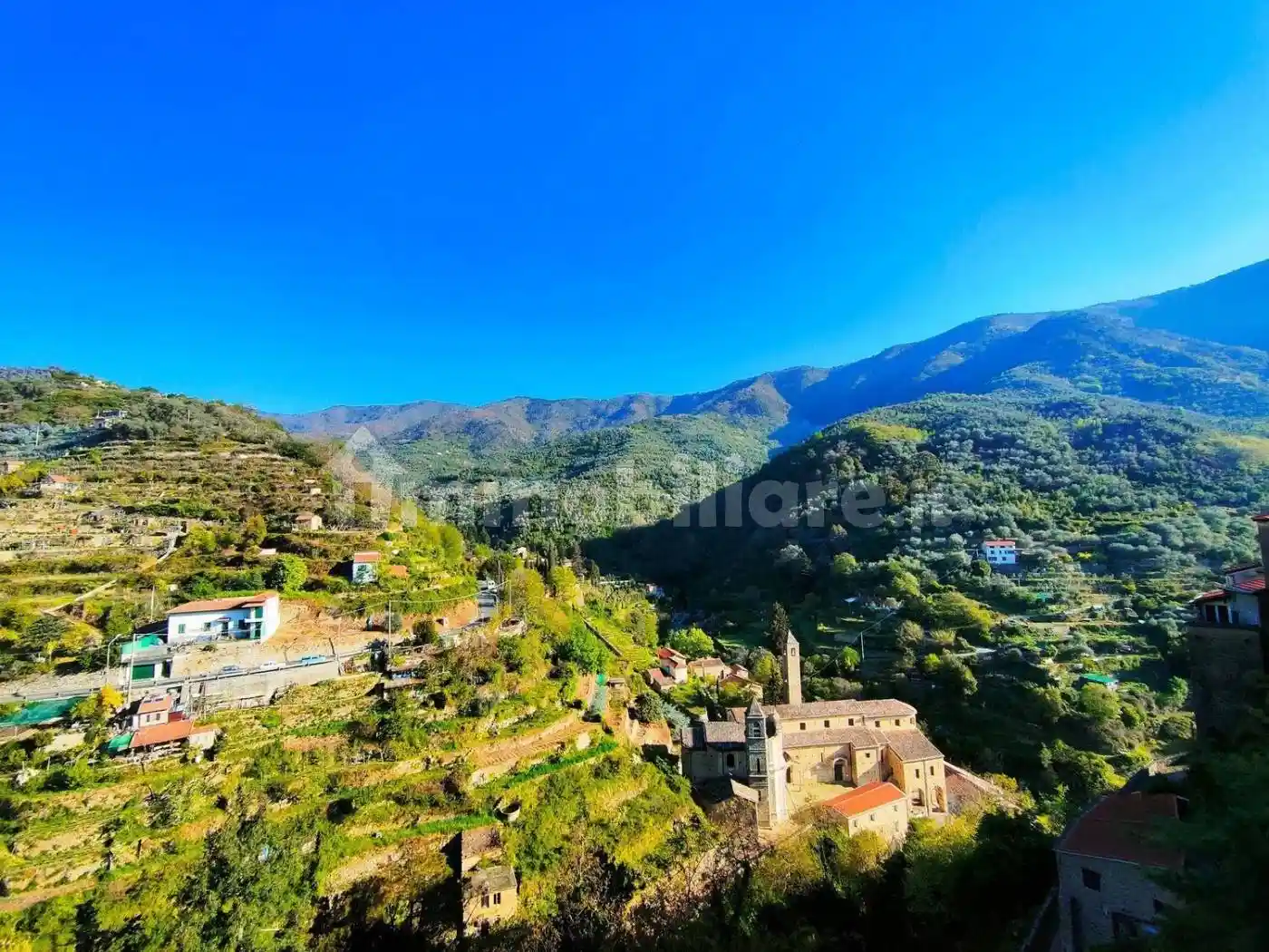 Casa indipendente in vendita a Ceriana