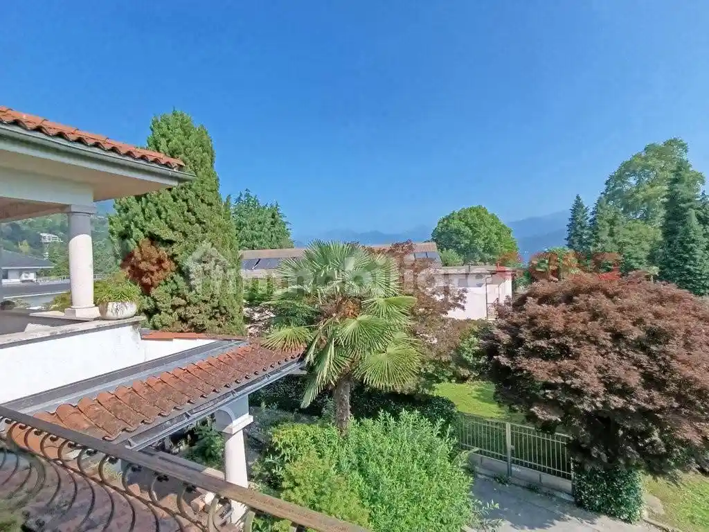 Villa in vendita a Stresa