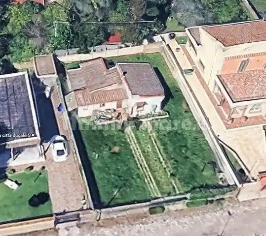 Villa in vendita a Nettuno